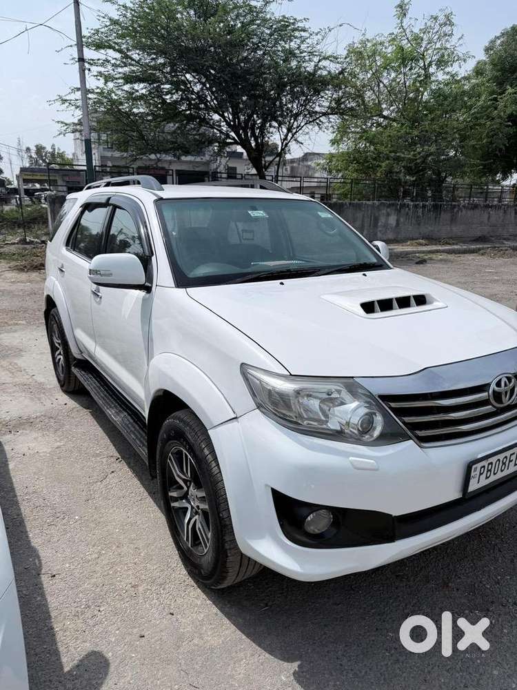 Toyota Fortuner 2014 Diesel Well Maintained