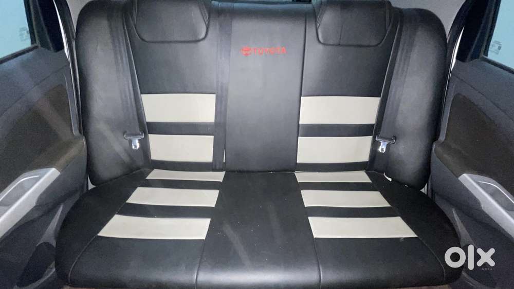 Toyota Etios 1.5 V, 2012, Petrol