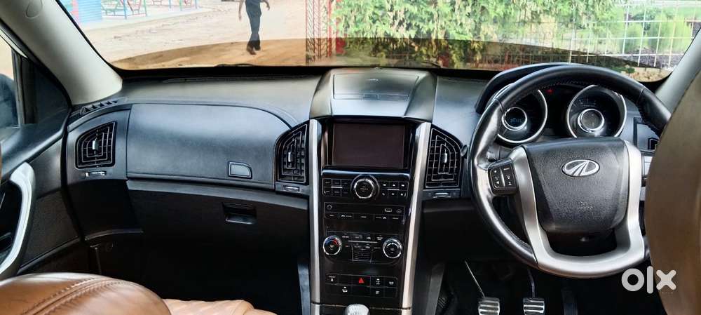 Mahindra Xuv500 W11 Option Awd, 2018, Diesel