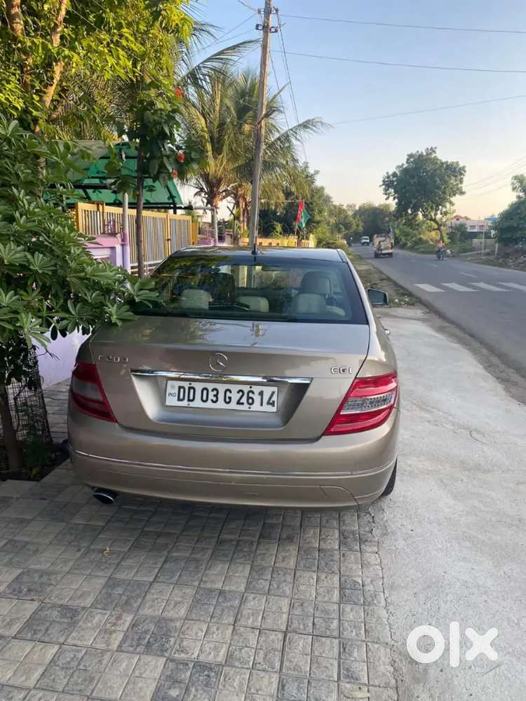 Mercedes-benz Class 2010 Car Model