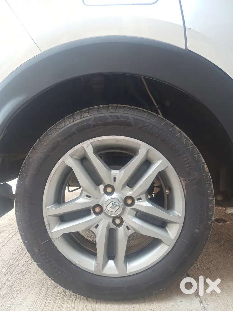 Renault Triber 1.0 Rxt 2022 Petrol Cng