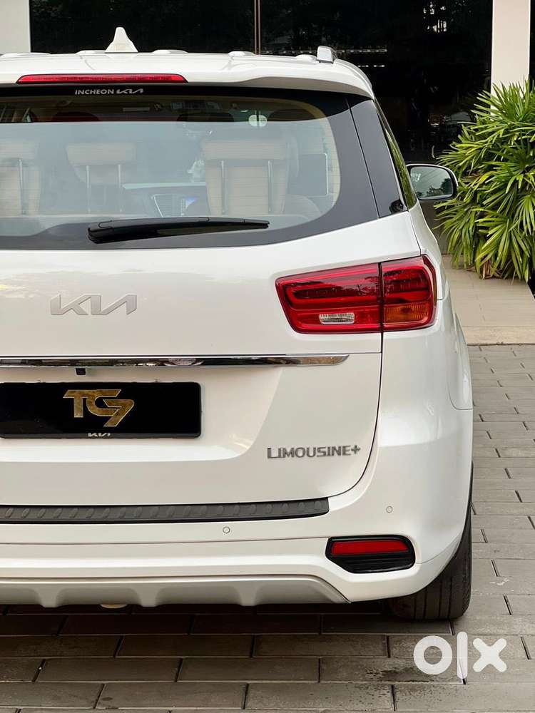 Kia Carnival Limousine Plus 7 Str, 2022, Diesel