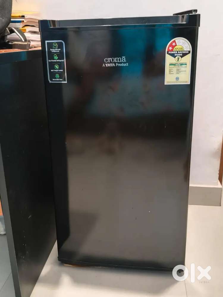 Croma 84L Refrigerator | 2025 Model | Excellent Condition