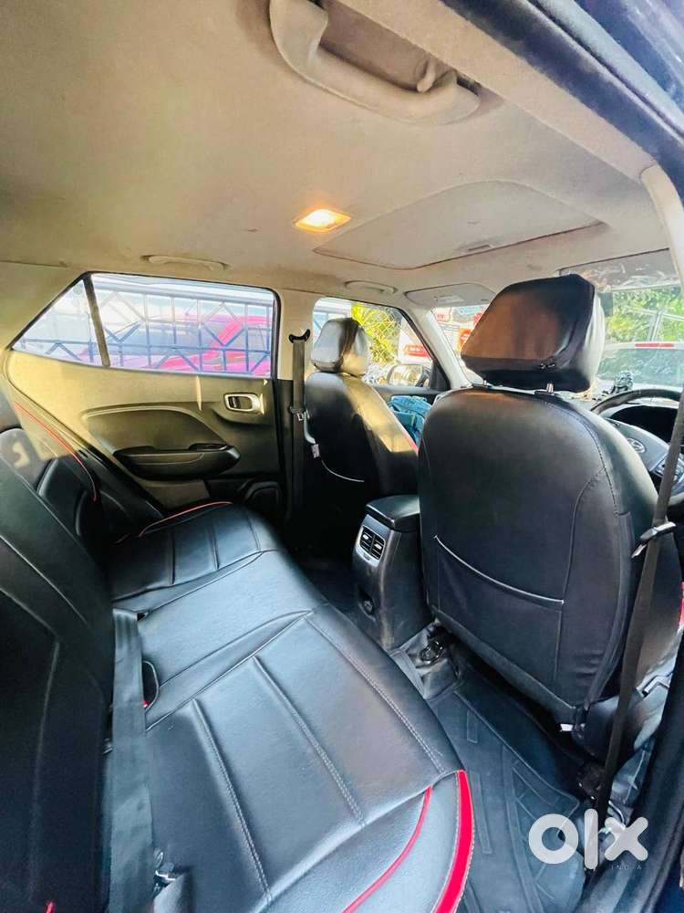 Hyundai Venue Auto Dec 2019