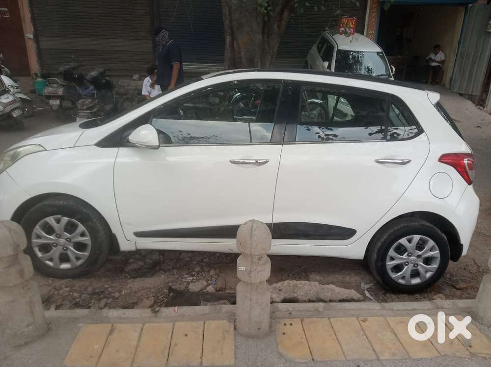 Hyundai Grand I10 2013-2016 Sportz, 2014, Petrol