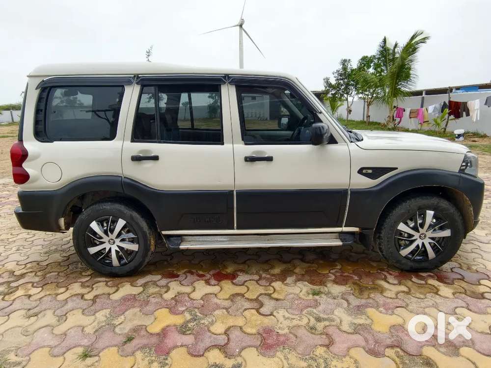 Mahindra Scorpio S3 Plus 2.2 2022