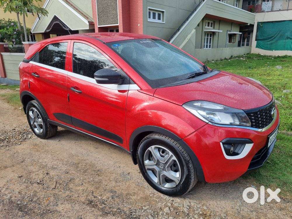 Tata Nexon 1.5 Revotorq Xm (s), 2017, Diesel