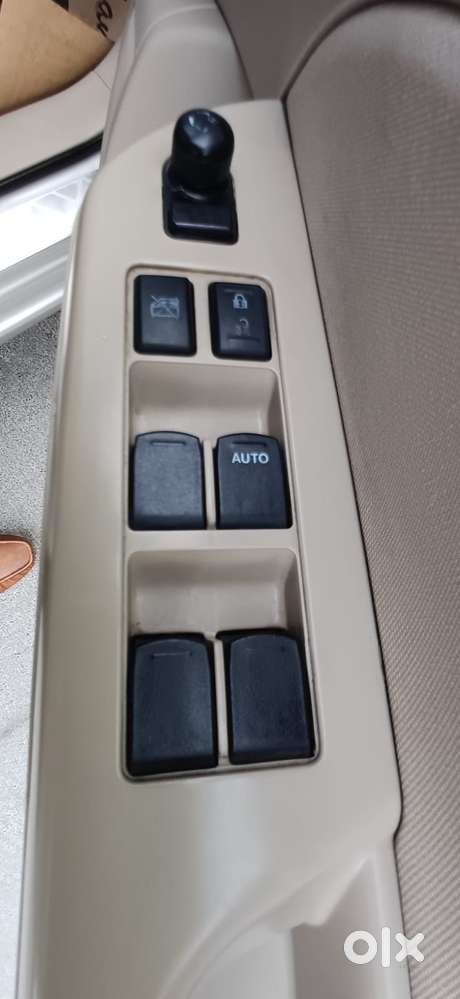 Maruti Suzuki Swift Dzire 2015-2017 Vdi, 2015, Diesel