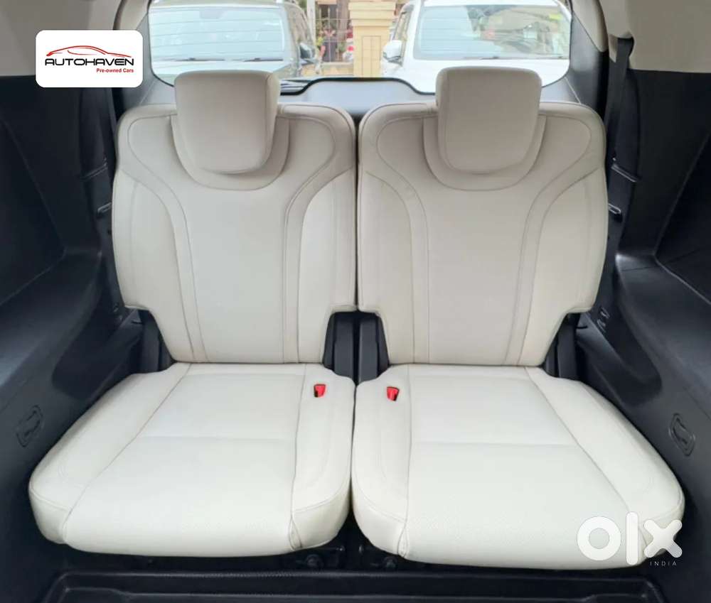 Mahindra Xuv700 2.2 Ax 7 Diesel At Str, 2022, Diesel