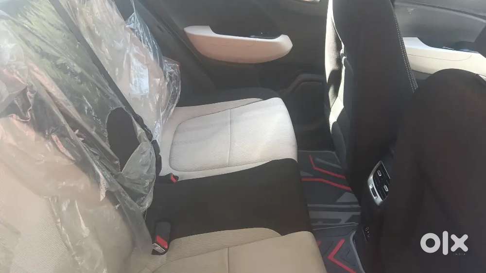 Hyundai Venue 1.2 Petrol 2024 Dealers Stay Away