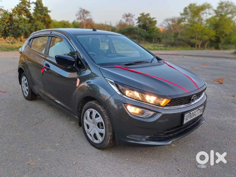 Tata Altroz 1.2 Xt, 2022, Petrol