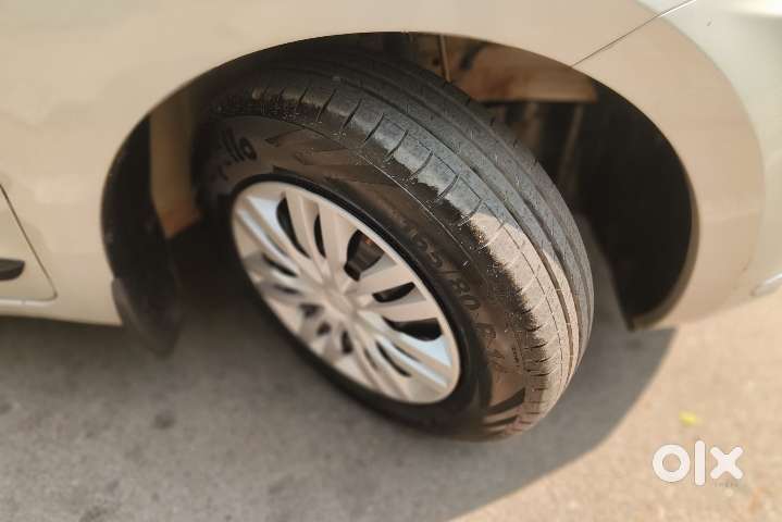 Maruti Suzuki Swift Dzire 1.3 Vxi, 2019, Petrol