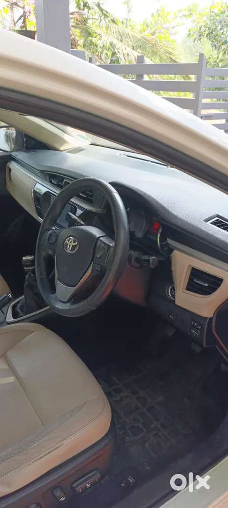 Toyota Corolla Altis 2014 Gl Top End Model