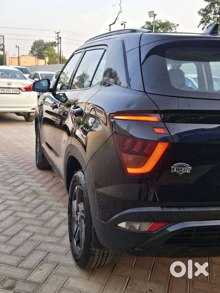 Hyundai Creta 1.5 S Plus Knight Petrol Dual Tone, 2023, Petrol