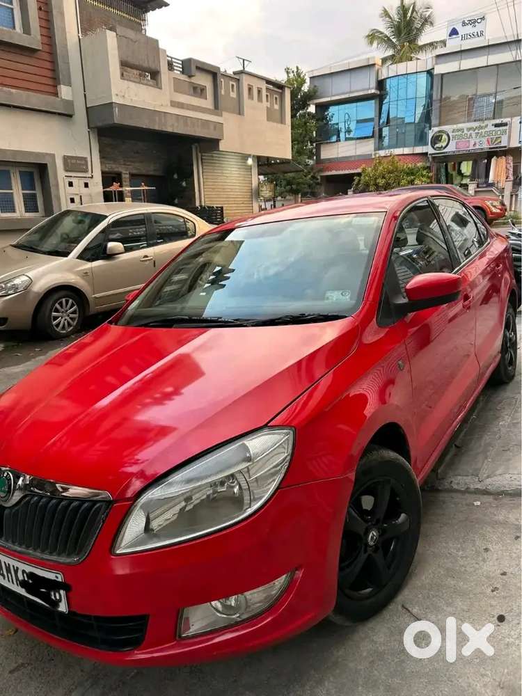 Skoda Rapid 1.6 Tdi 2012 Elegance Plus