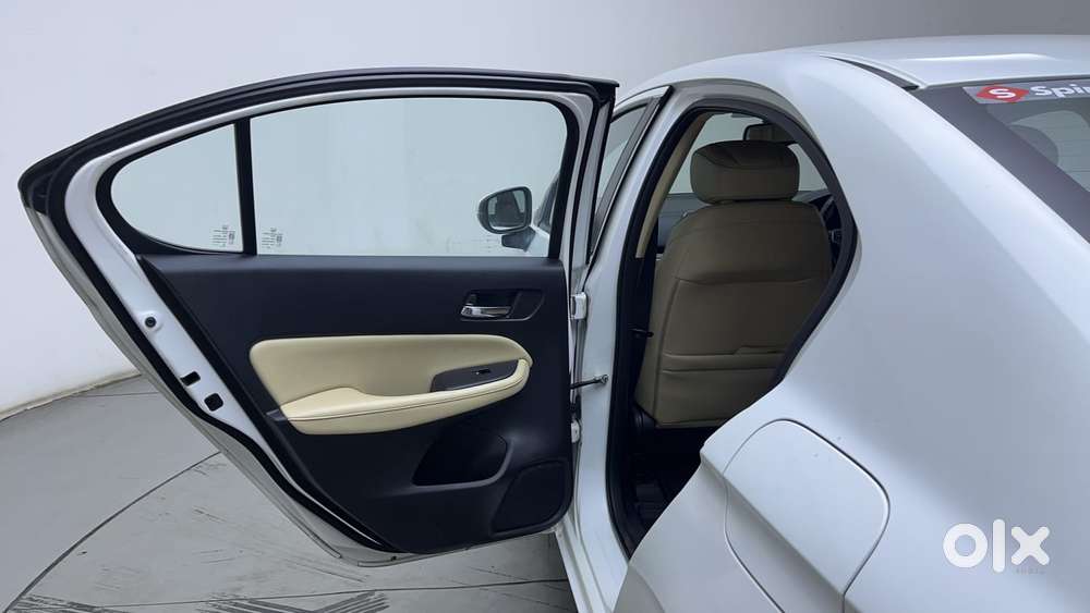 Honda City 1.5 Zx I-vtec Mt, 2021, Petrol