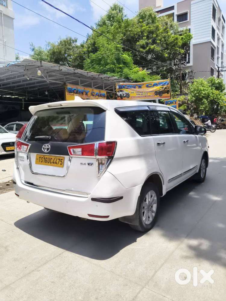 Toyota Innova Crysta 2.4 G Mt 8s, 2020, Diesel