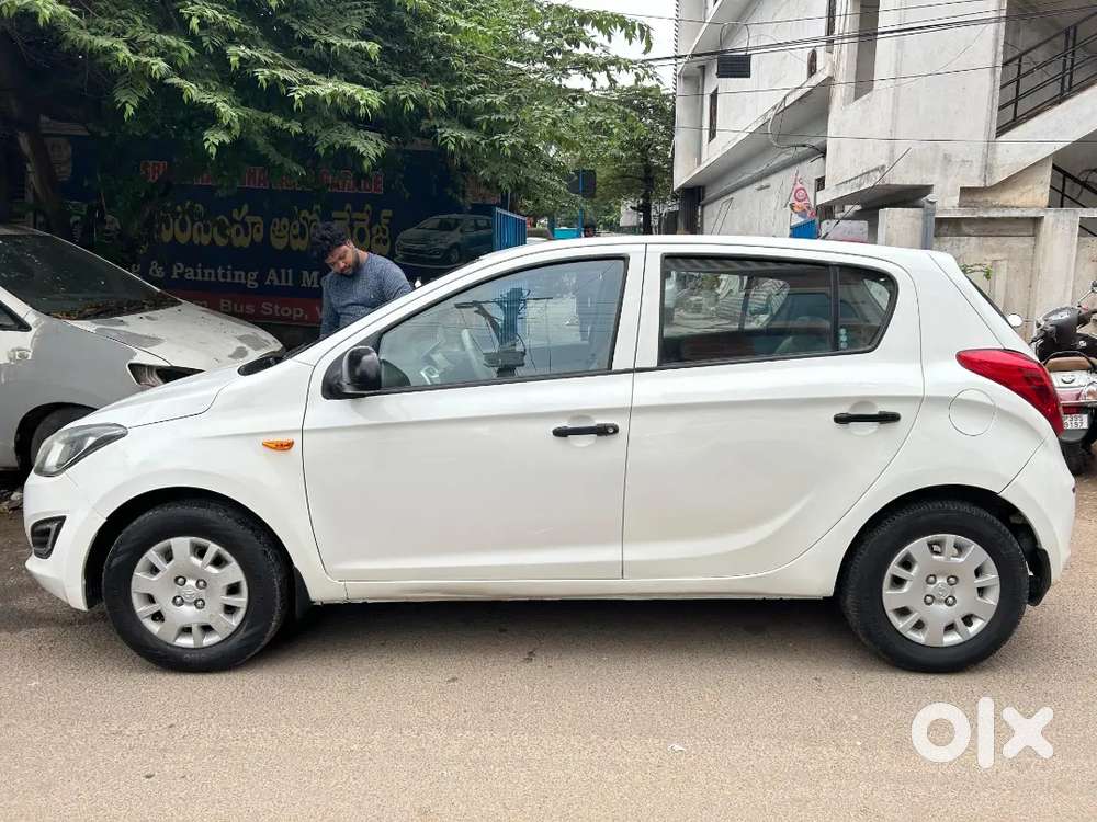Hyundai I20 2013 Petrol Well Maintained