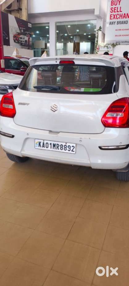Maruti Suzuki Swift Zxi Plus Amt Dual Tone, 2018, Petrol
