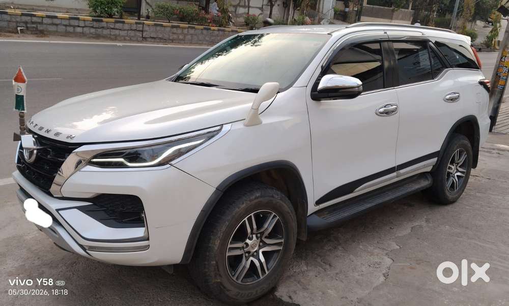 Toyota Fortuner 4x2 Mt 2.7 Petrol, 2022, Petrol