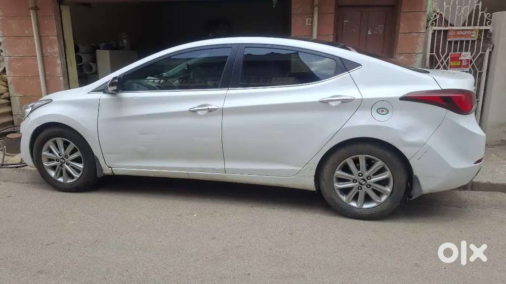 Hyundai Elantra 2015