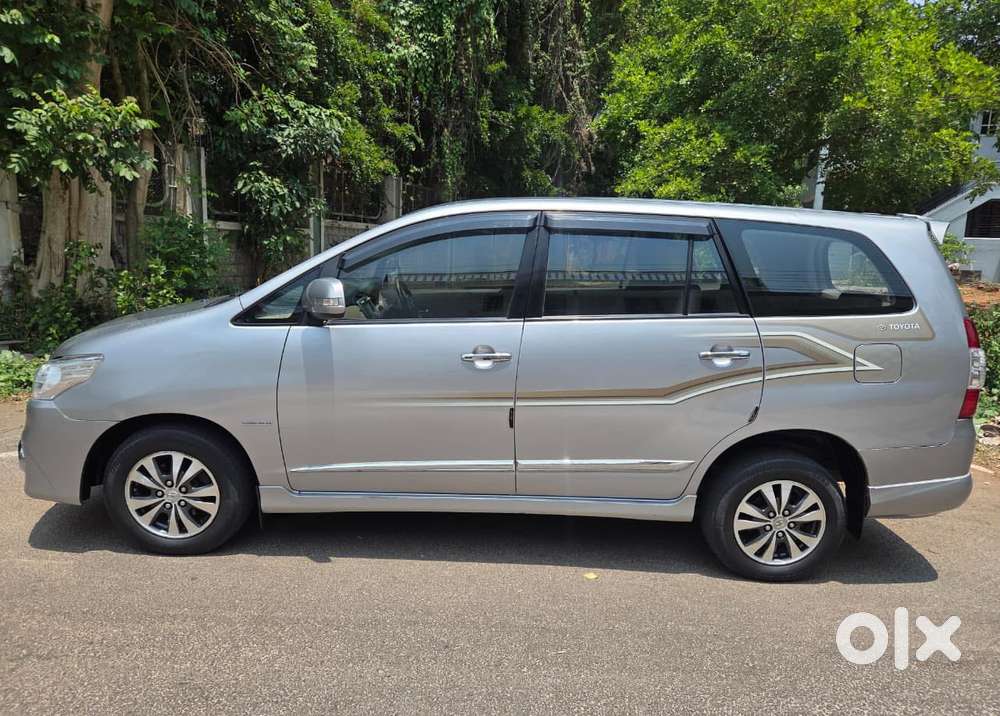 Toyota Innova 2.5 Z Diesel 7 Seater, 2015, Diesel