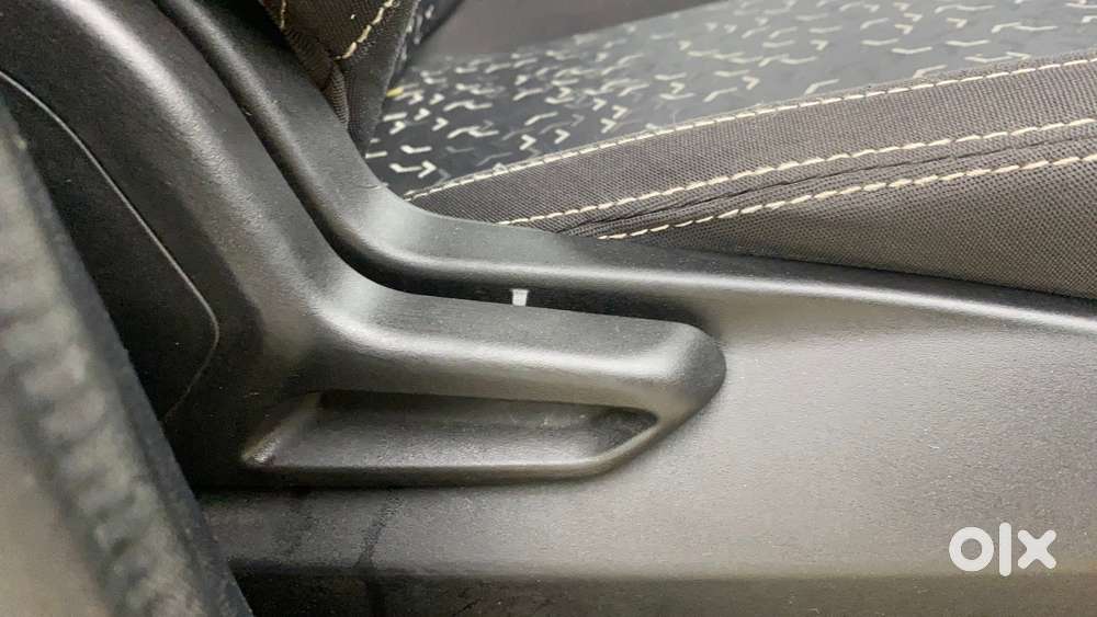 Tata Tiago 1.2 Revotron Xt, 2020, Petrol