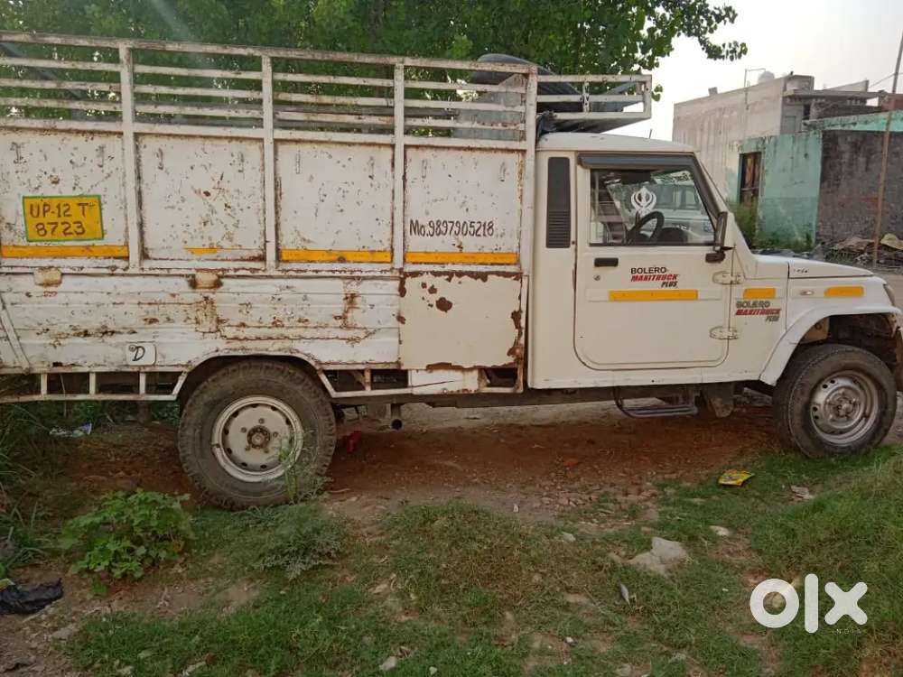 Mahindra Bolero Pickup On Time Service Tyre 70% And No Problem Ok