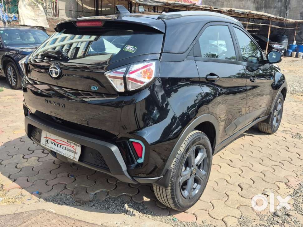 Tata Nexon Ev Xz Plus Dark Edition, 2022, Electric