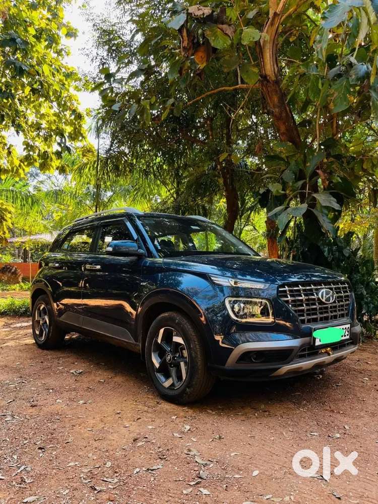 Hyundai Venue Dct Automatic Sx (o) Top Model