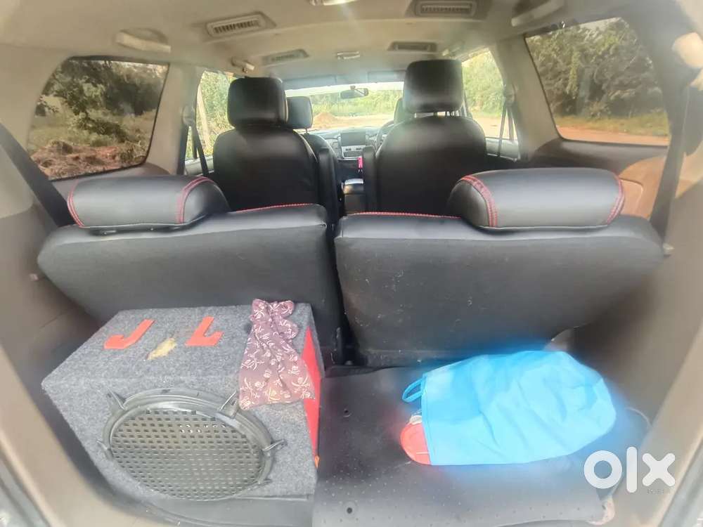Toyota Innova V 2015 Excellent Condition