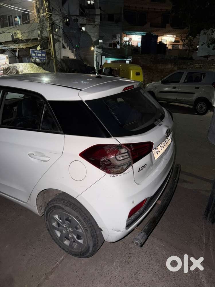 Hyundai Petrol Car 2019