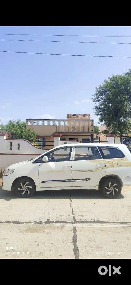 Toyota Innova 2010 Diesel 200000 Km Driven