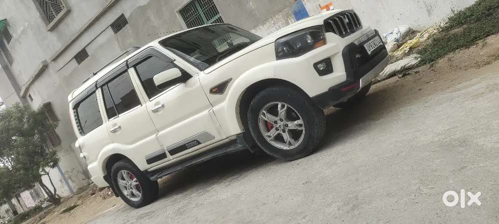 Mahindra Scorpio 2016 Diesel 84786 Km Driven