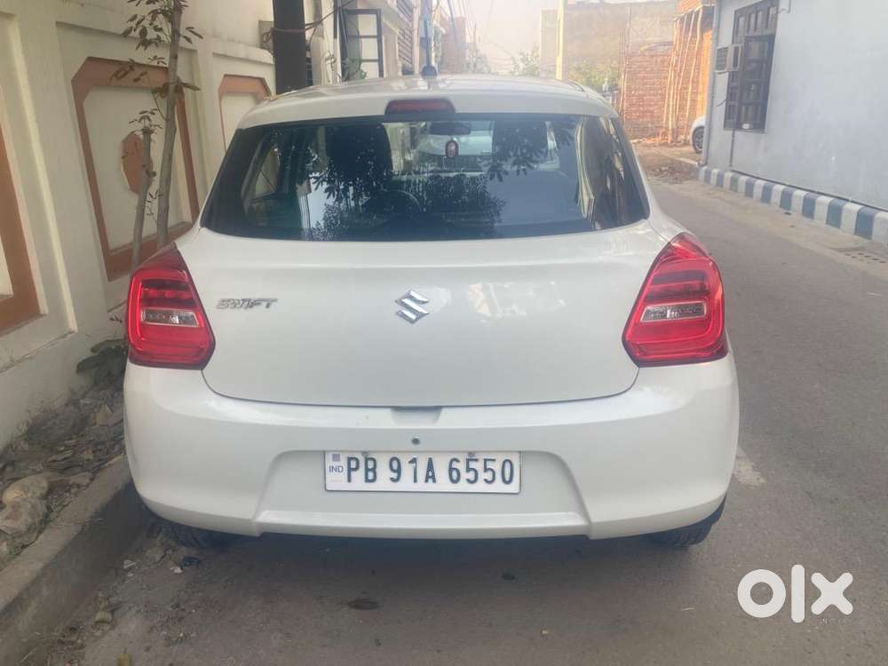 Maruti Suzuki Swift 2018 Petrol 22101 Km Driven