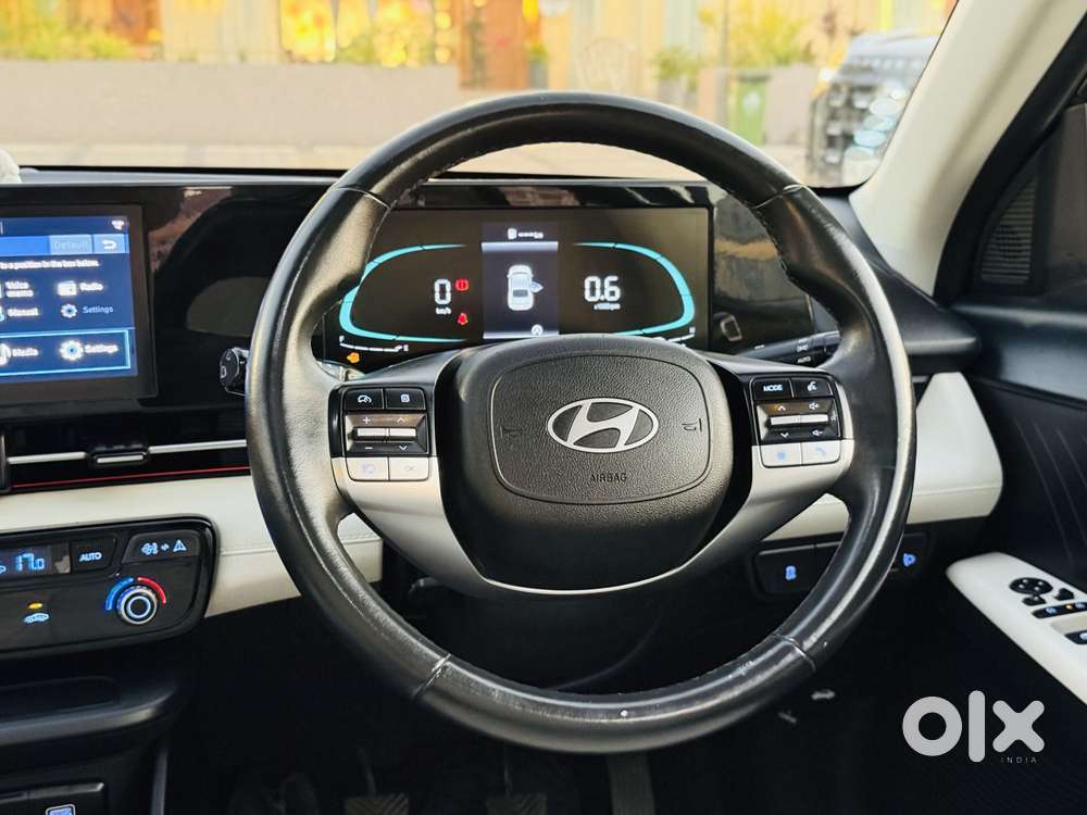 Hyundai Verna 1.5 Sx Petrol Mt, 2023, Petrol