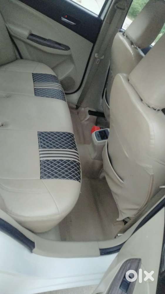 Maruti Suzuki Swift Dzire 1.3 Vxi, 2022, Cng & Hybrids