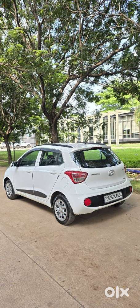 Hyundai Grand I10 Sportz O 1.2, 2018, Petrol