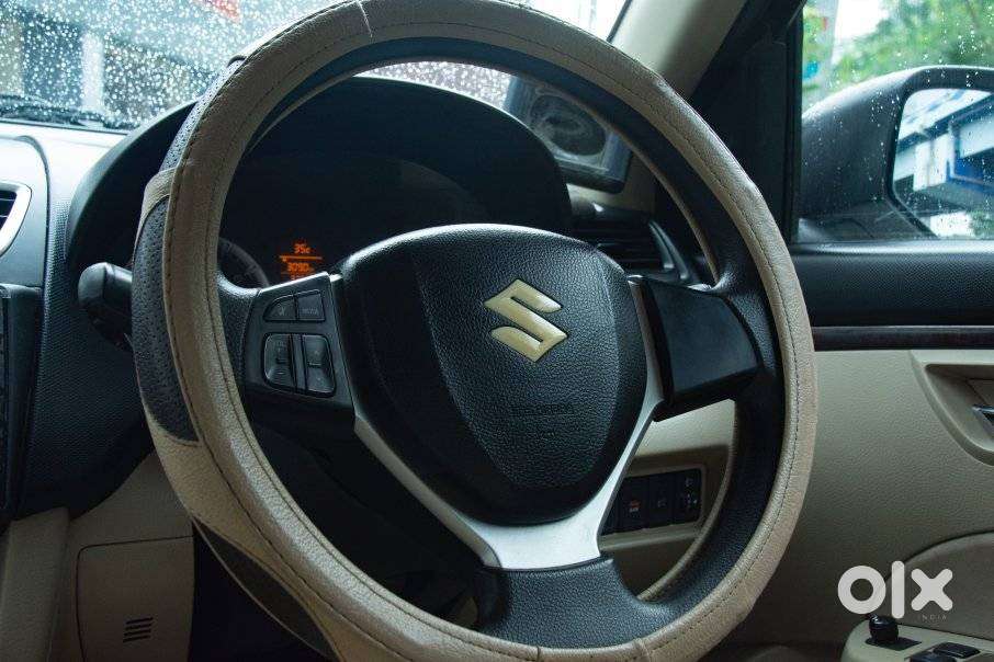 Maruti Suzuki Swift Dzire 1.2 Zxi Bsiv, 2013, Petrol