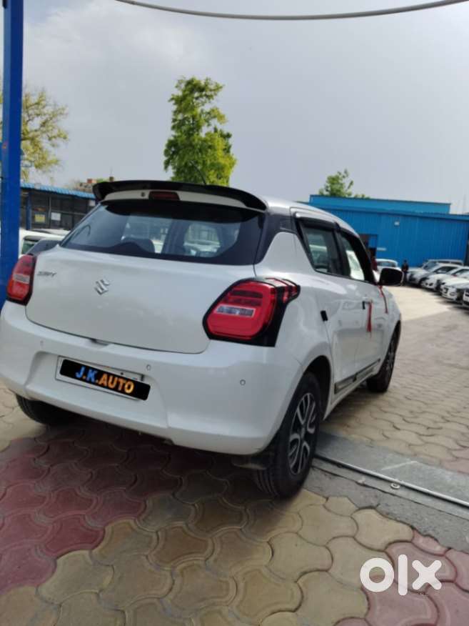 Maruti Suzuki Swift 1.2 Vxi (o), 2021, Petrol
