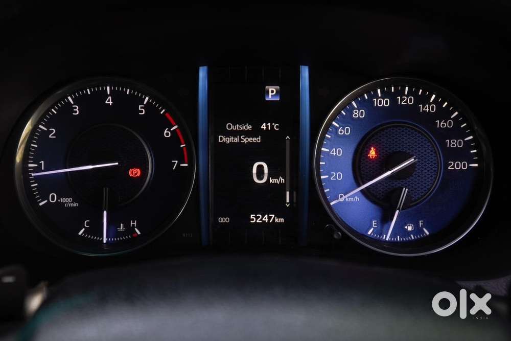 Toyota Fortuner 4x2 At 2.7 Petrol, 2023, Petrol