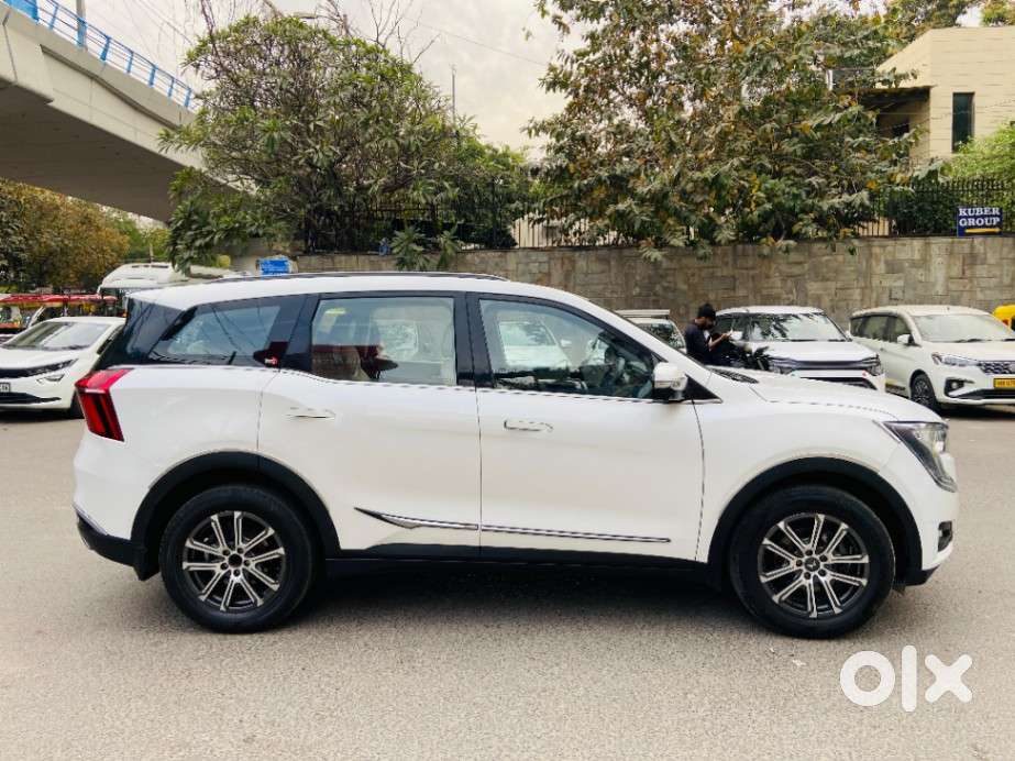 Mahindra Xuv700 2.2 Ax 7 Diesel Mt Luxury Pack Str, 2022, Diesel