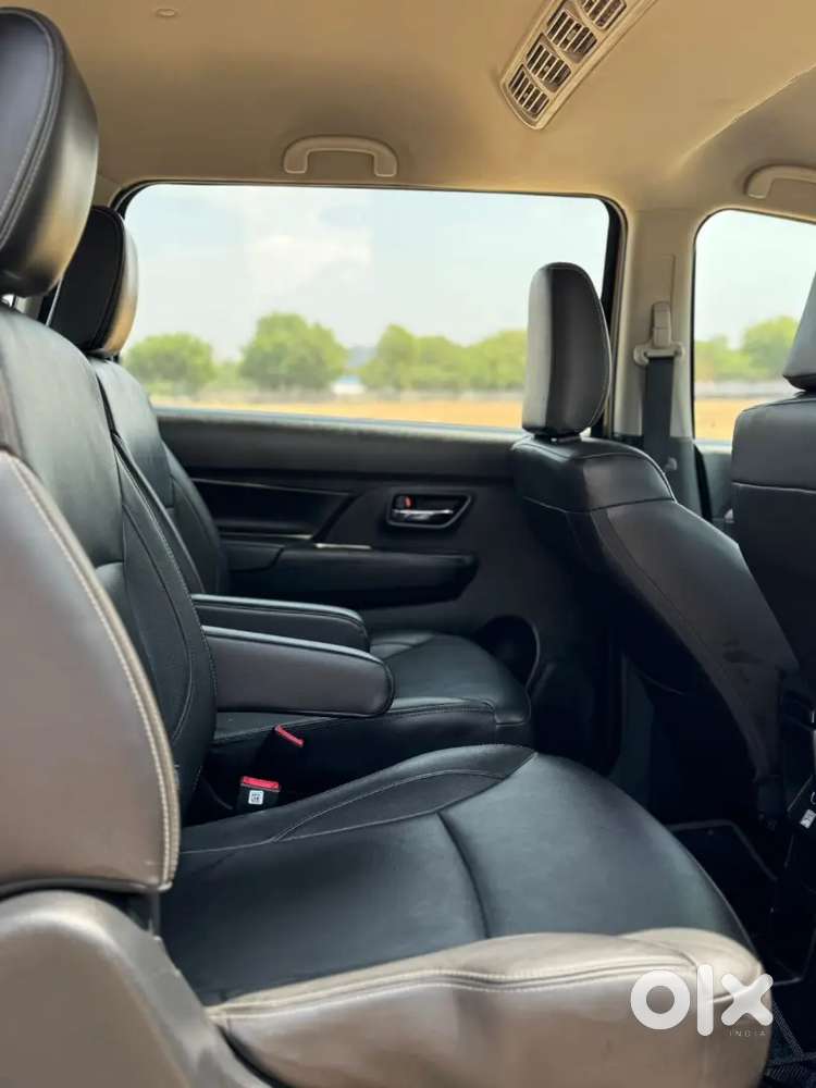 Maruti Suzuki Xl6 Alpha At, 2019, Petrol