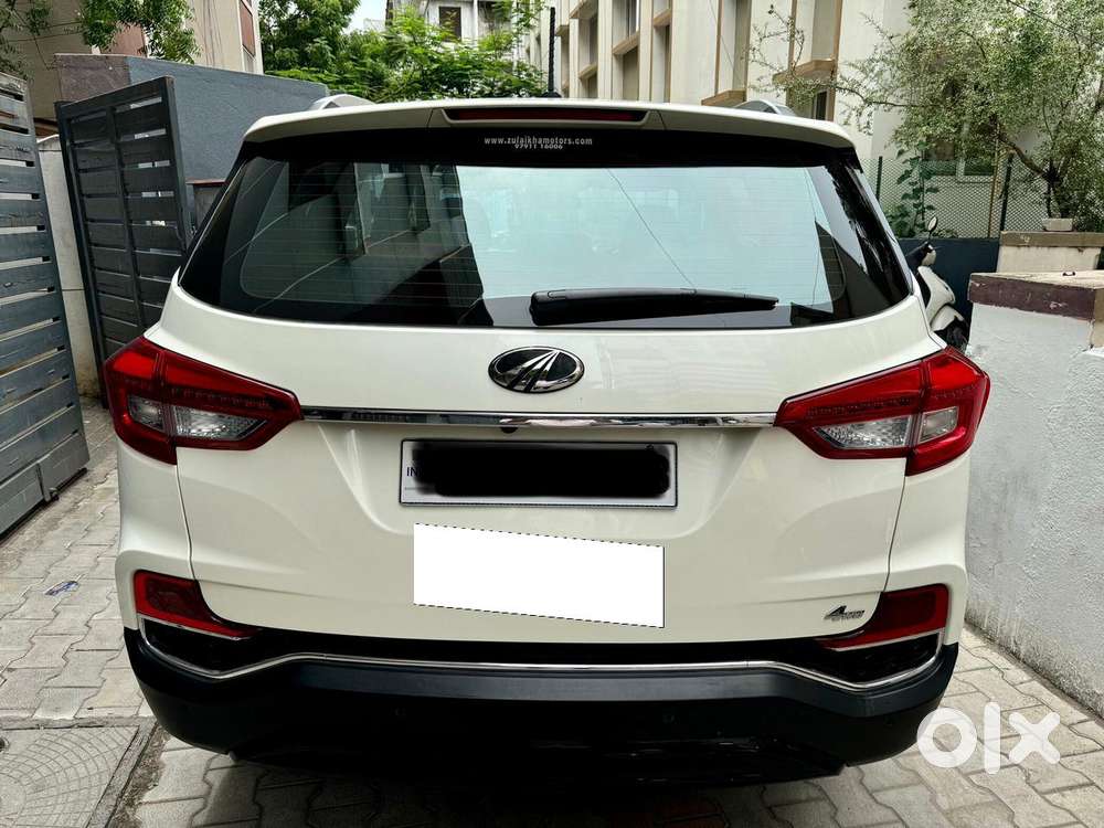Mahindra Alturas G4 4wd At, 2021, Diesel