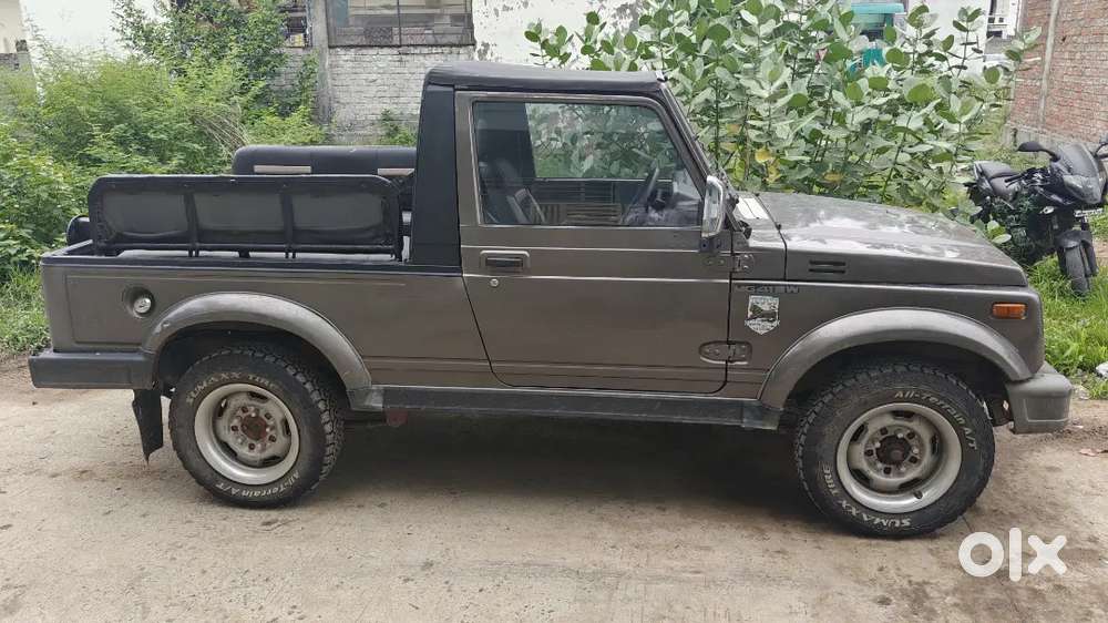 4 × 4 New Tyres New Battery