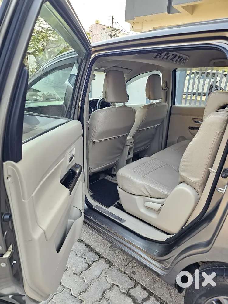 Ertiga Zxi+ 2021 / 1st Owner
Petrol / Seal To Seal Original