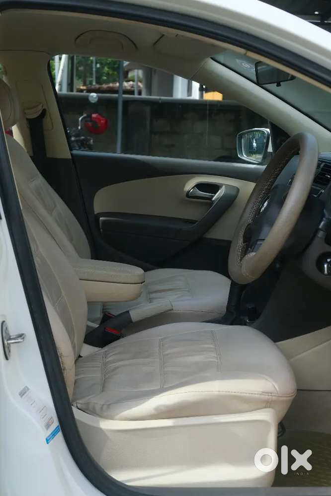 Volkswagen Vento 1.6l Petrol -  2012