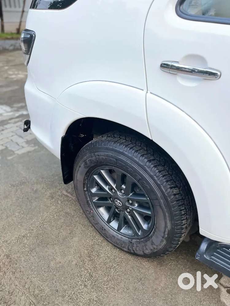 Toyota Fortuner 2016 Diesel 156000 Km Driven