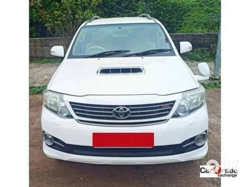 Toyota Fortuner 3.0 4x4 Manual, 2013, Diesel