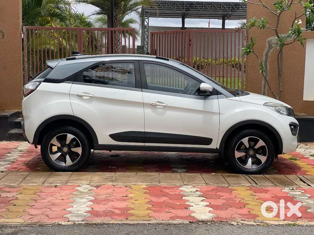 Tata  Nexon Xz Plus